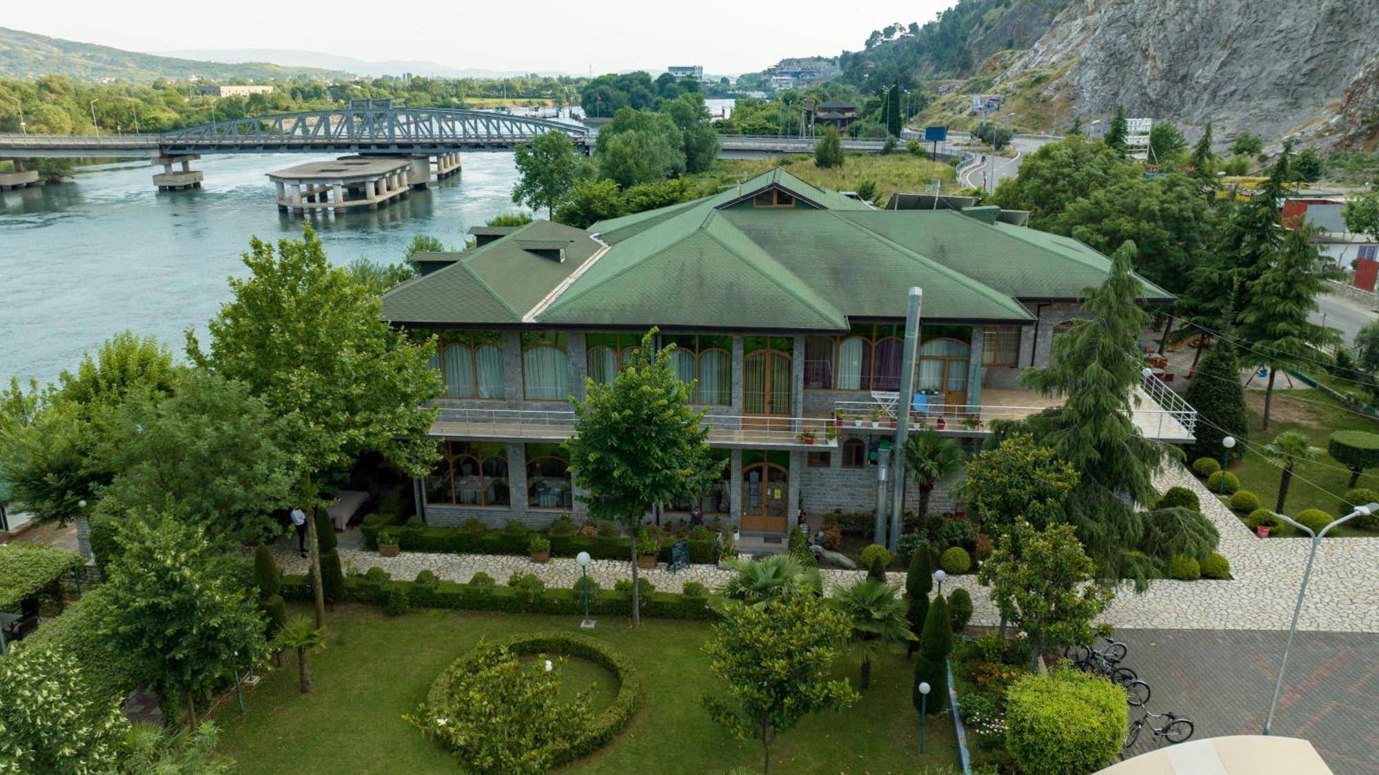 Buna Park Hotel Shkodër Exterior foto