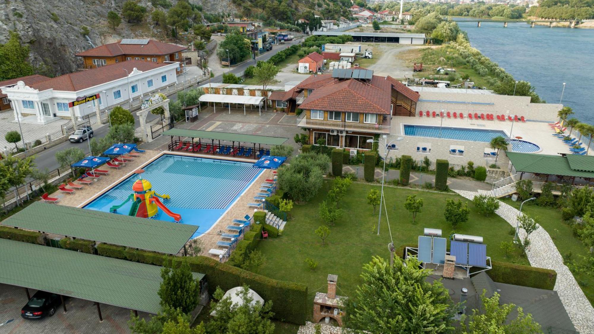 Buna Park Hotel Shkodër Exterior foto